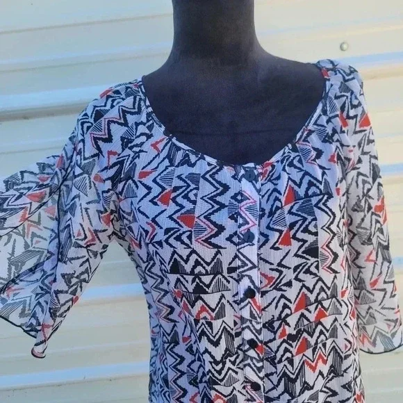 By & By Women's Size L Black Red Sheer Blouse Cold Shoulder Waist Tie 3/4 Sleeve - Picture 2 of 11